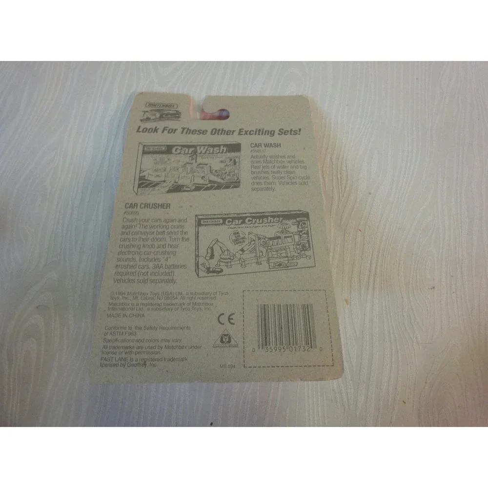 Matchbox cars #32 1962‎ Corvette cool graphics 1994 new old stock